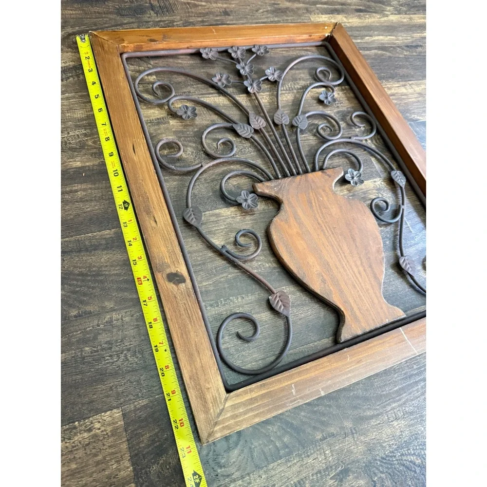 Wood & Metal Floral Wall Decor Rustic Vase Flower Accent Farmhouse‎ Style